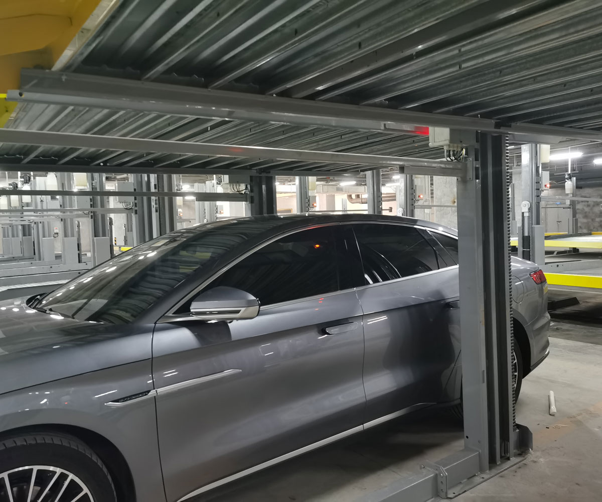 南岸兩柱簡(jiǎn)易升降機(jī)械車庫二手