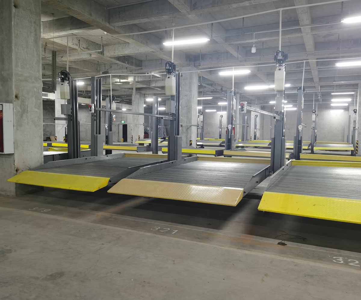 秀山四柱升降式停車立體車庫(kù)維保