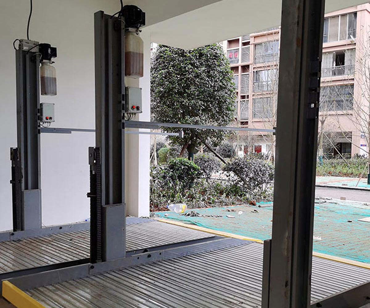 瀘州兩柱簡易式機(jī)械停車庫過驗收
